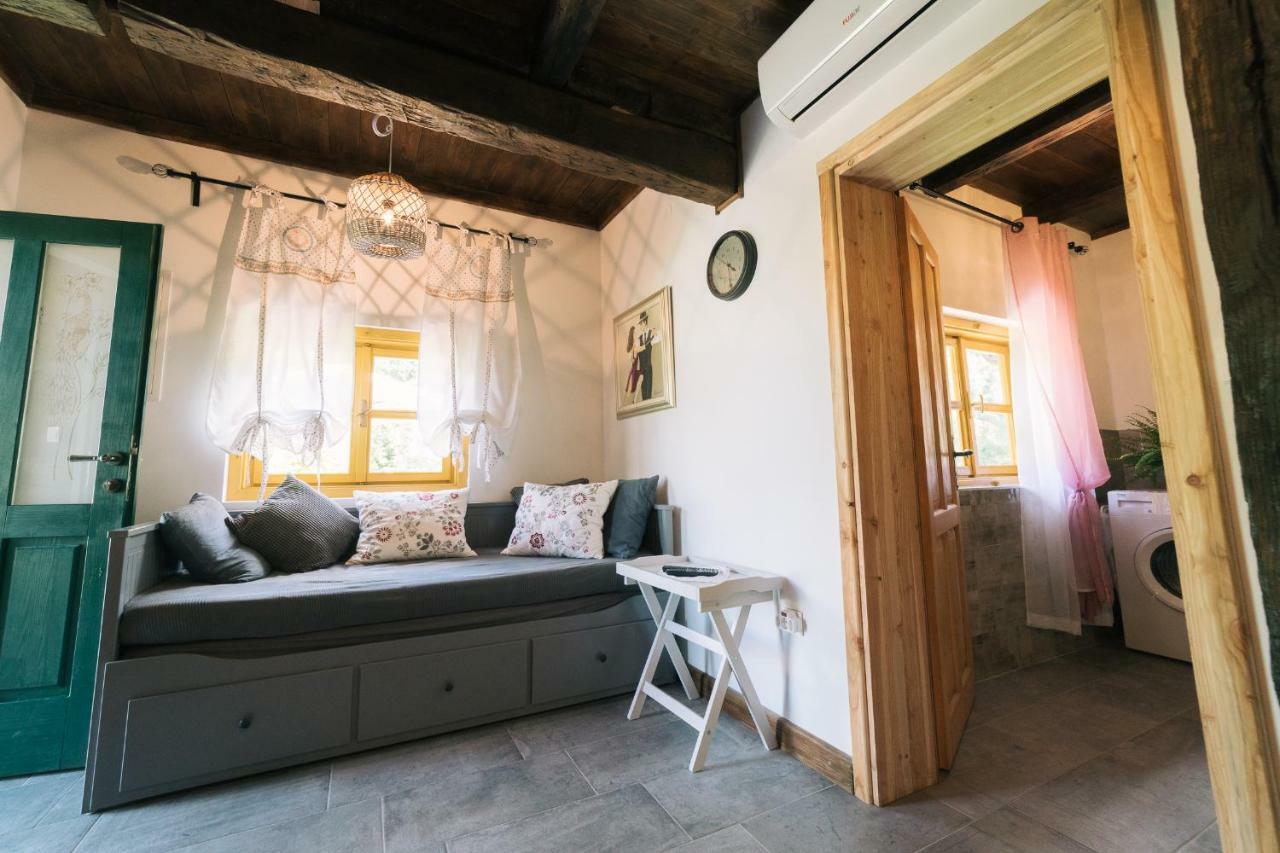 Plitvice Chalet Villa Korana Bagian luar foto