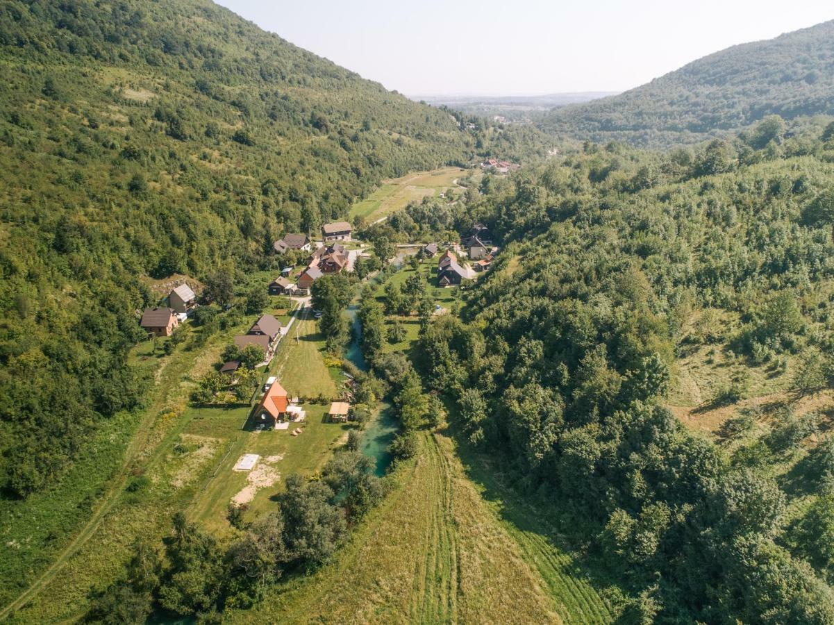 Plitvice Chalet Villa Korana Bagian luar foto